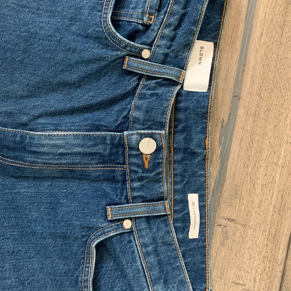 BLDWN High Rise Relaxed Jeans - Picture 4 of 6